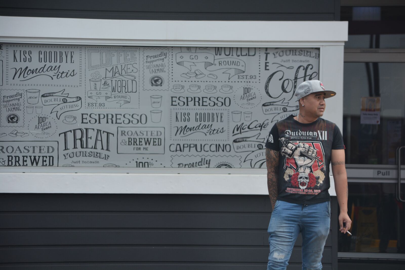 Nikon D7100 sample photo. Man, cigarette, sign photography