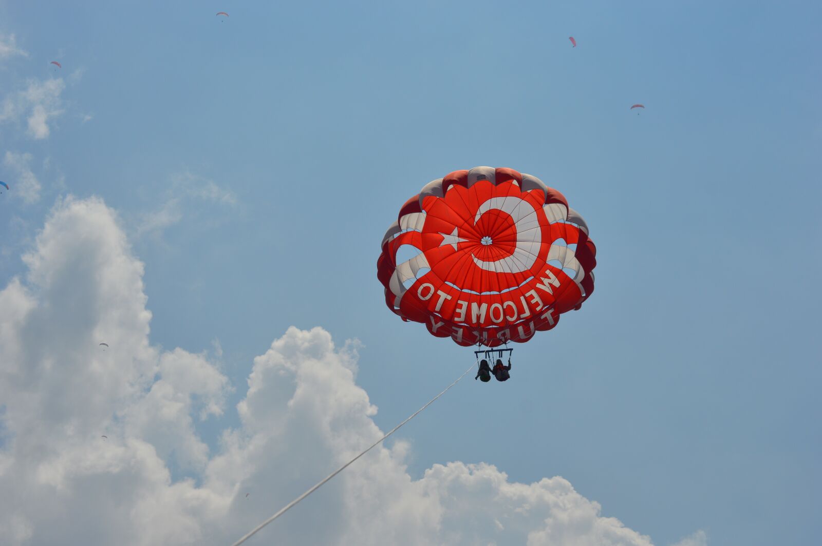 Nikon D3200 sample photo. Parasailing, parasailers, water sports photography