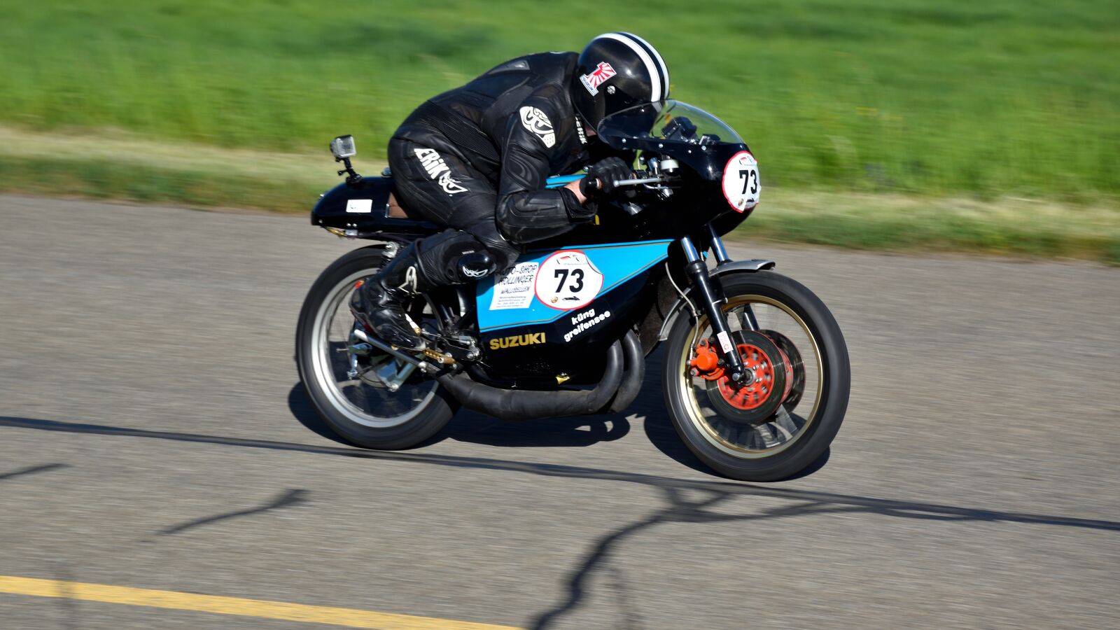 Nikon D5500 sample photo. Motorcycle, hillclimb, suzuki tr photography