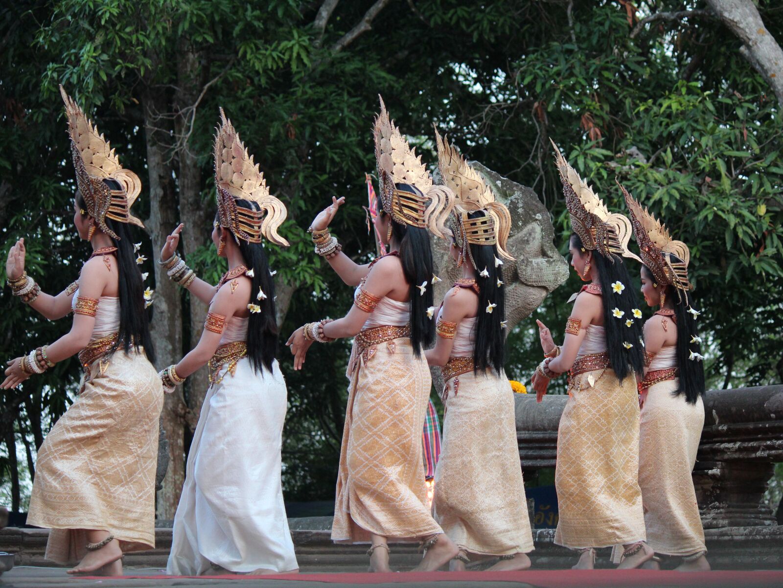 Canon EOS 600D (Rebel EOS T3i / EOS Kiss X5) sample photo. Thailand, dancer, asia photography