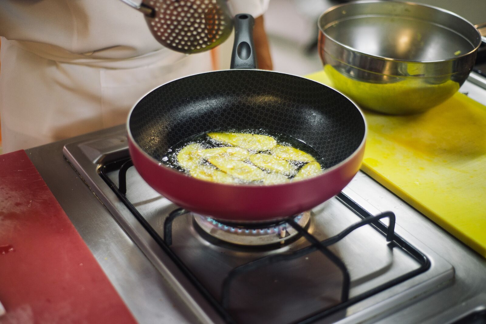 Nikon D610 sample photo. Stove, food, cooking photography