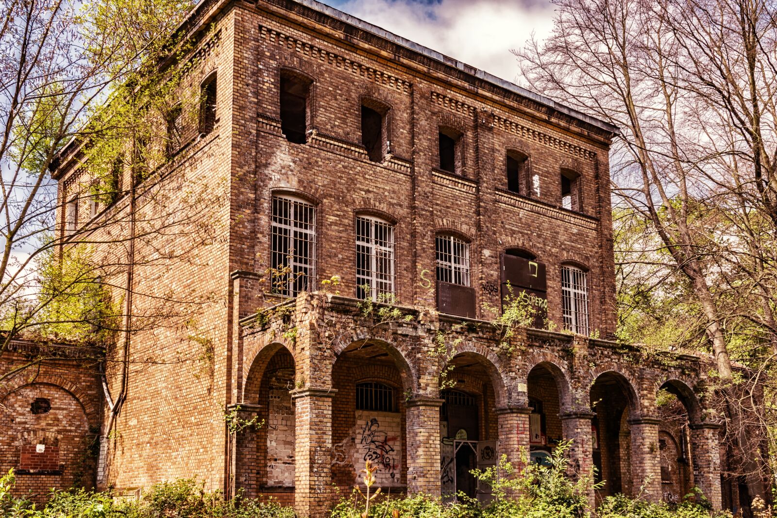 Nikon D3300 sample photo. Lost places, house, villa photography