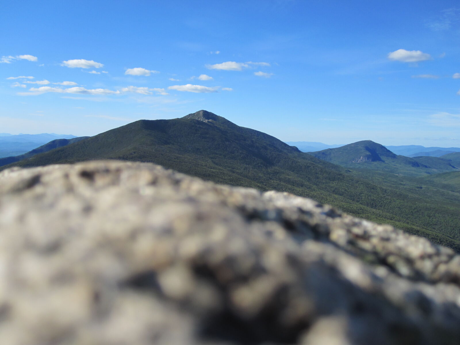 Canon PowerShot SD780 IS (Digital IXUS 100 IS / IXY Digital 210 IS) sample photo. Mountains, rock, nature photography