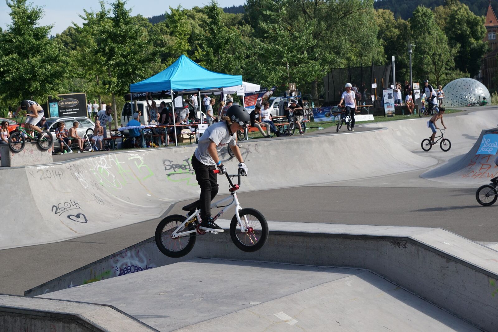 Sony DT 16-50mm F2.8 SSM sample photo. Bike, drive, sport photography