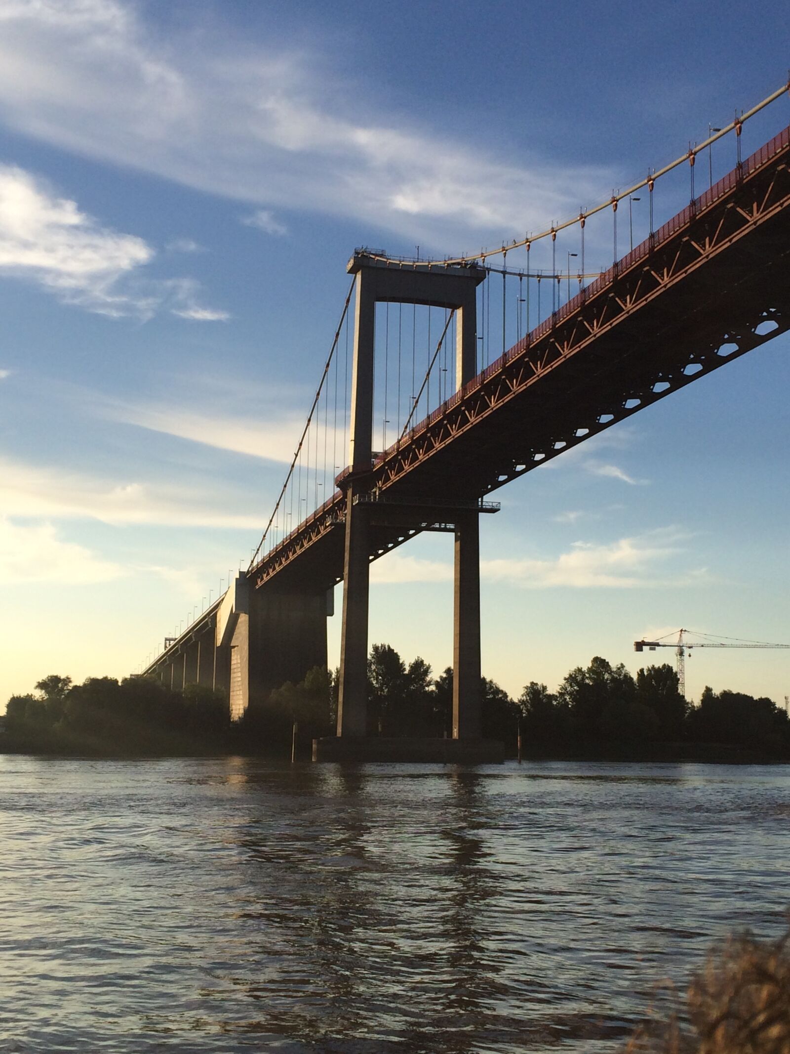 iPhone 5s back camera 4.12mm f/2.2 sample photo. Bordeaux, bridge, modern photography