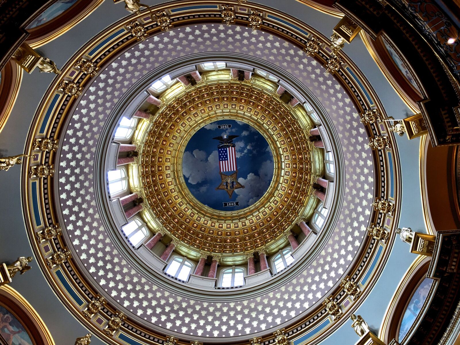 Apple iPhone 6 sample photo. Iowa, capitol, dome photography