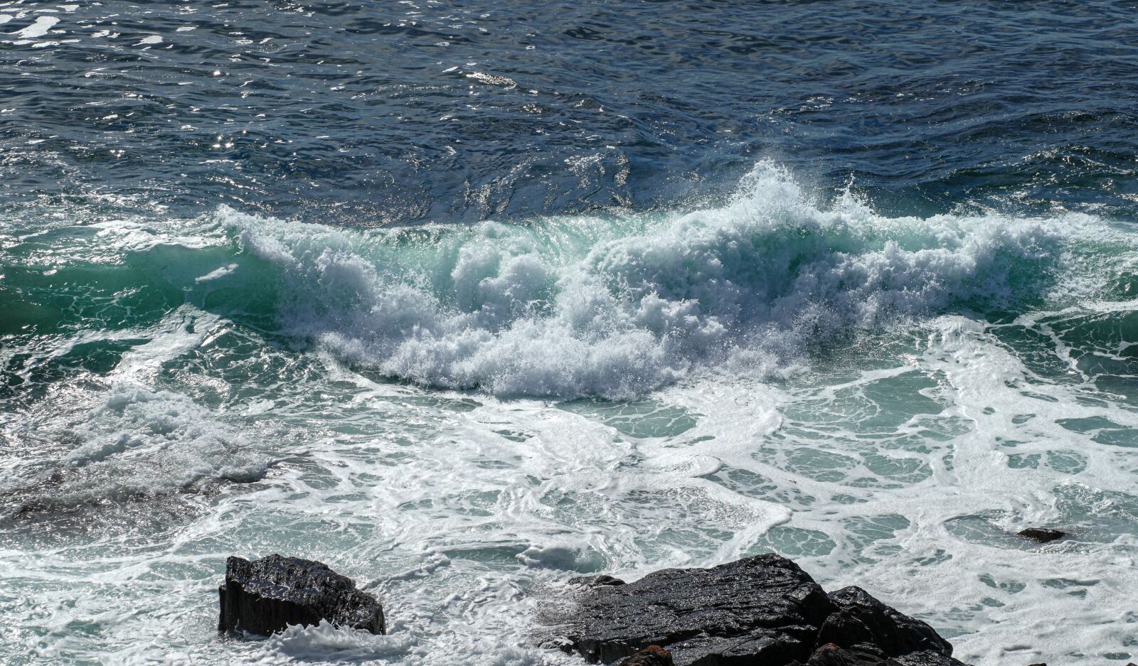 Panasonic Lumix DMC-FZ1000 sample photo. Sea, nature, blue photography