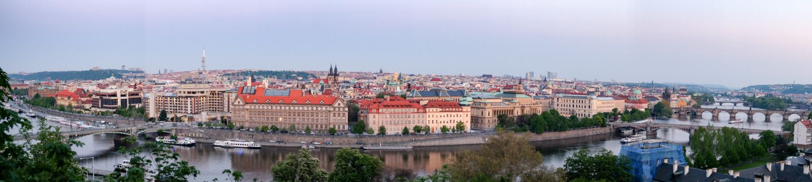 Fujifilm X-T10 sample photo. Prague, czech republic, architecture photography