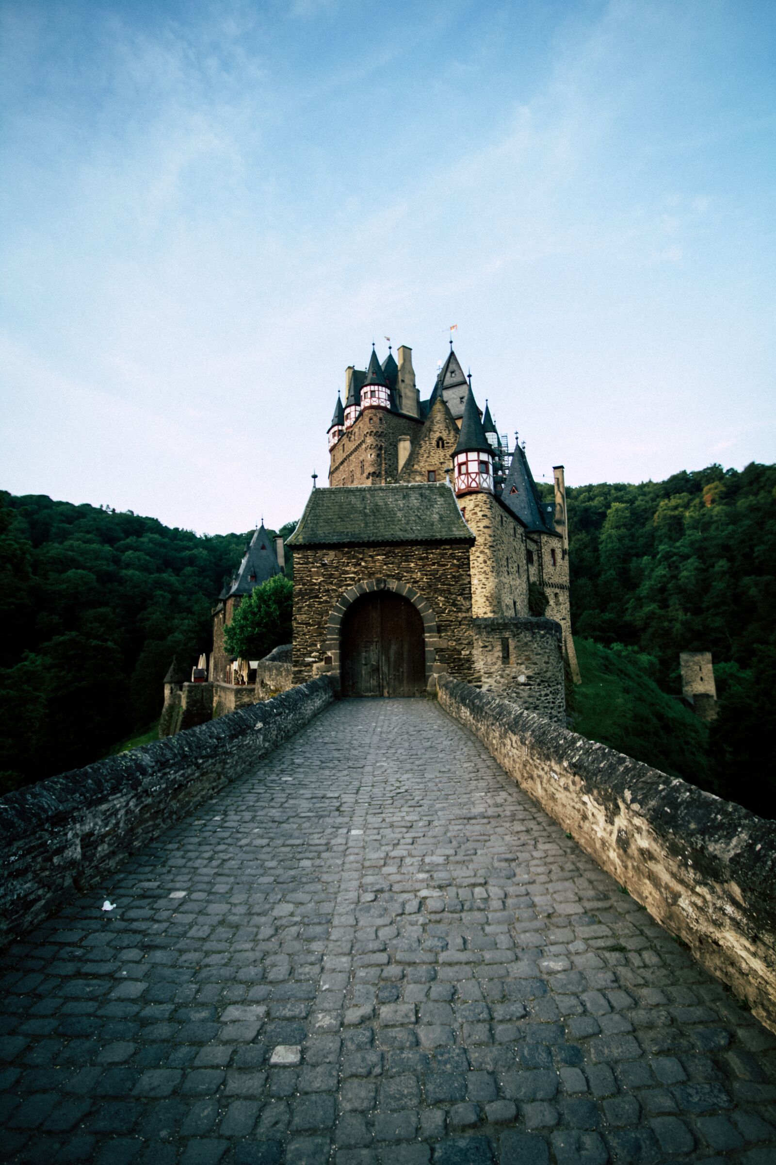 Canon EOS 600D (Rebel EOS T3i / EOS Kiss X5) sample photo. Castle, burg eltz, eltz photography