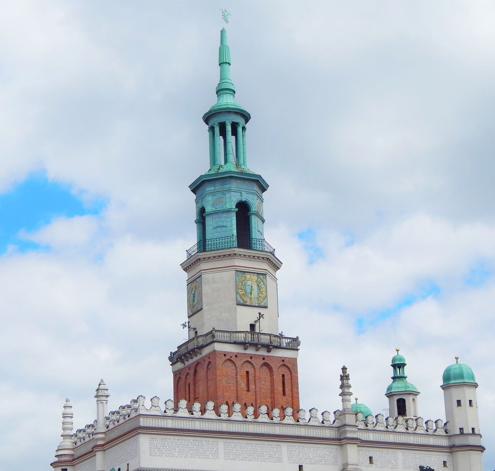 Nikon Coolpix L820 sample photo. Poznan, city, the old photography
