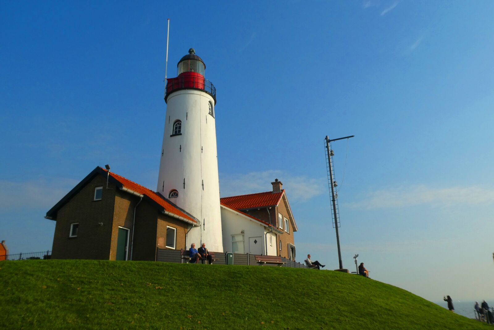 Panasonic Lumix DC-ZS70 (Lumix DC-TZ90) sample photo. Urk, lighthouse, architecture photography