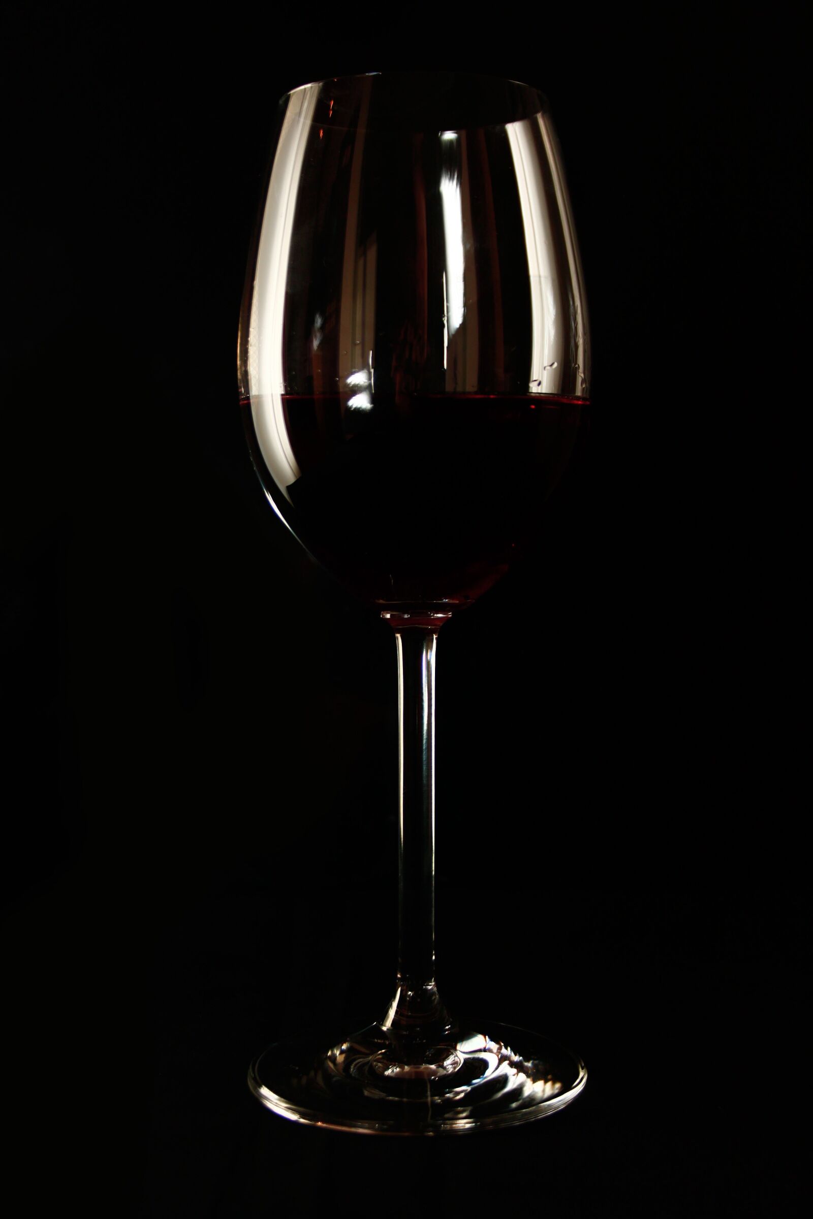 Canon EOS 500D (EOS Rebel T1i / EOS Kiss X3) sample photo. Wine, hdr, vine photography