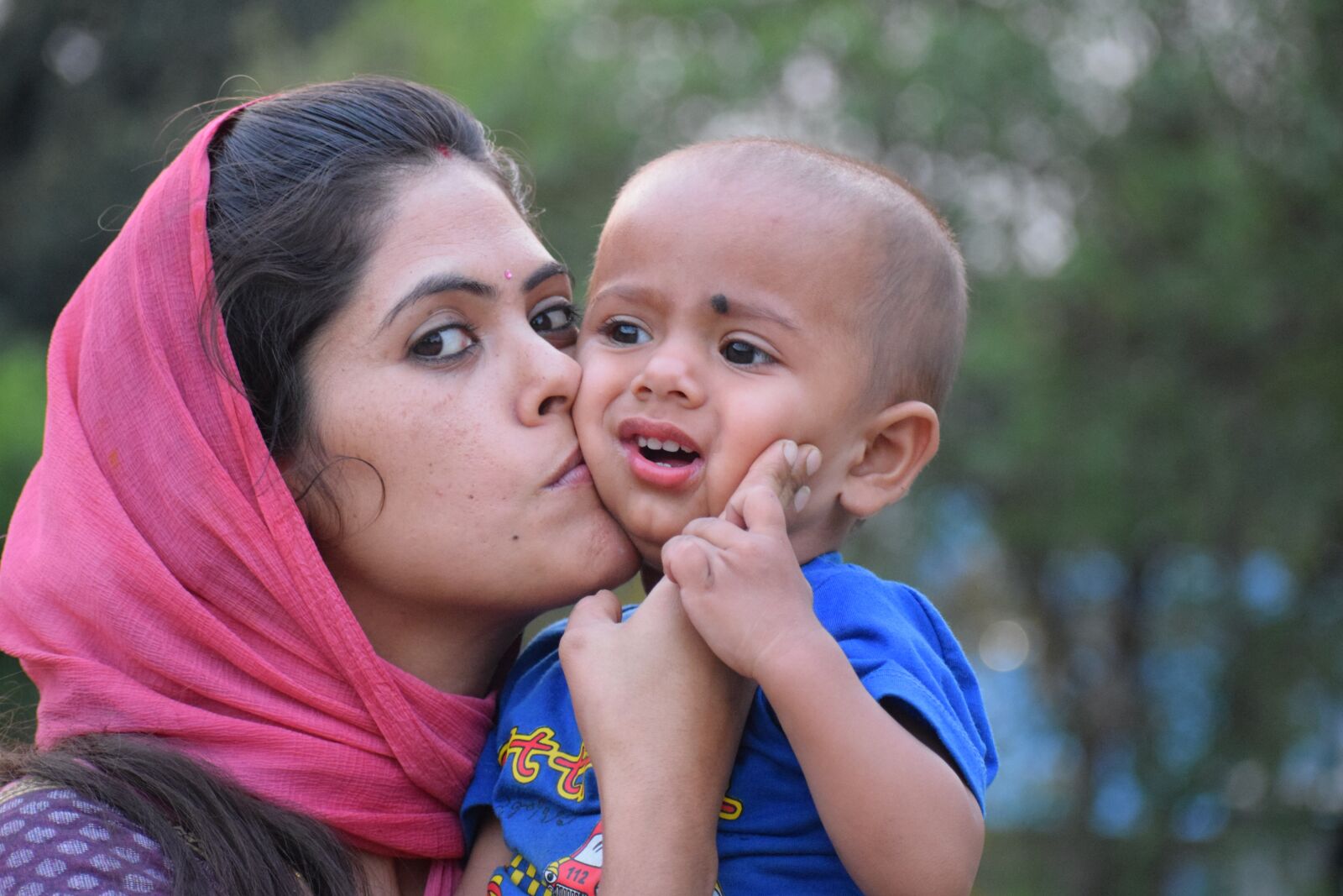 Nikon D3300 sample photo. Mother, baby, family photography