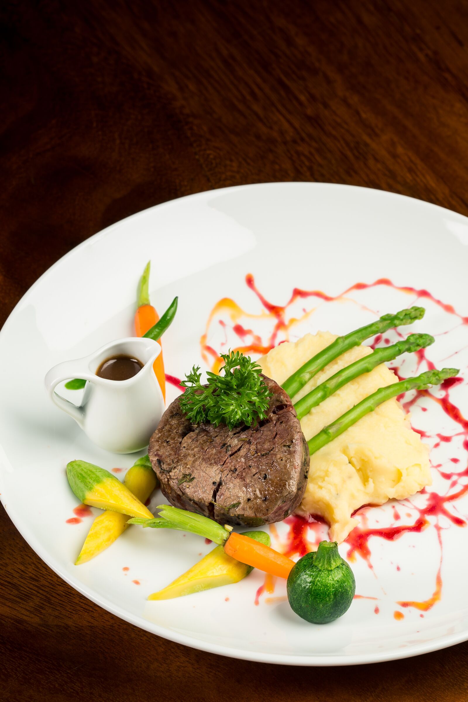 Canon EF 100mm F2.8 Macro USM sample photo. Steak, vietnam, food photography