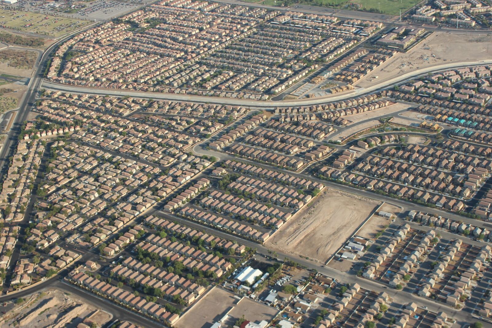 Canon EOS 600D (Rebel EOS T3i / EOS Kiss X5) sample photo. Las vegas, suburbs, vegas photography
