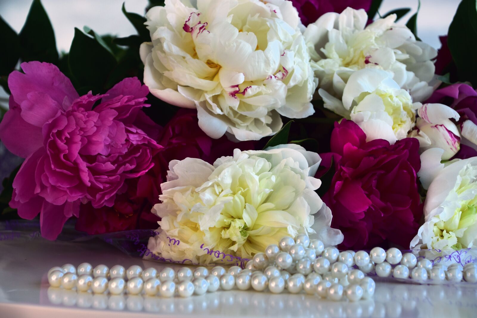 Nikon D3400 sample photo. Peonies, flowers, gift photography