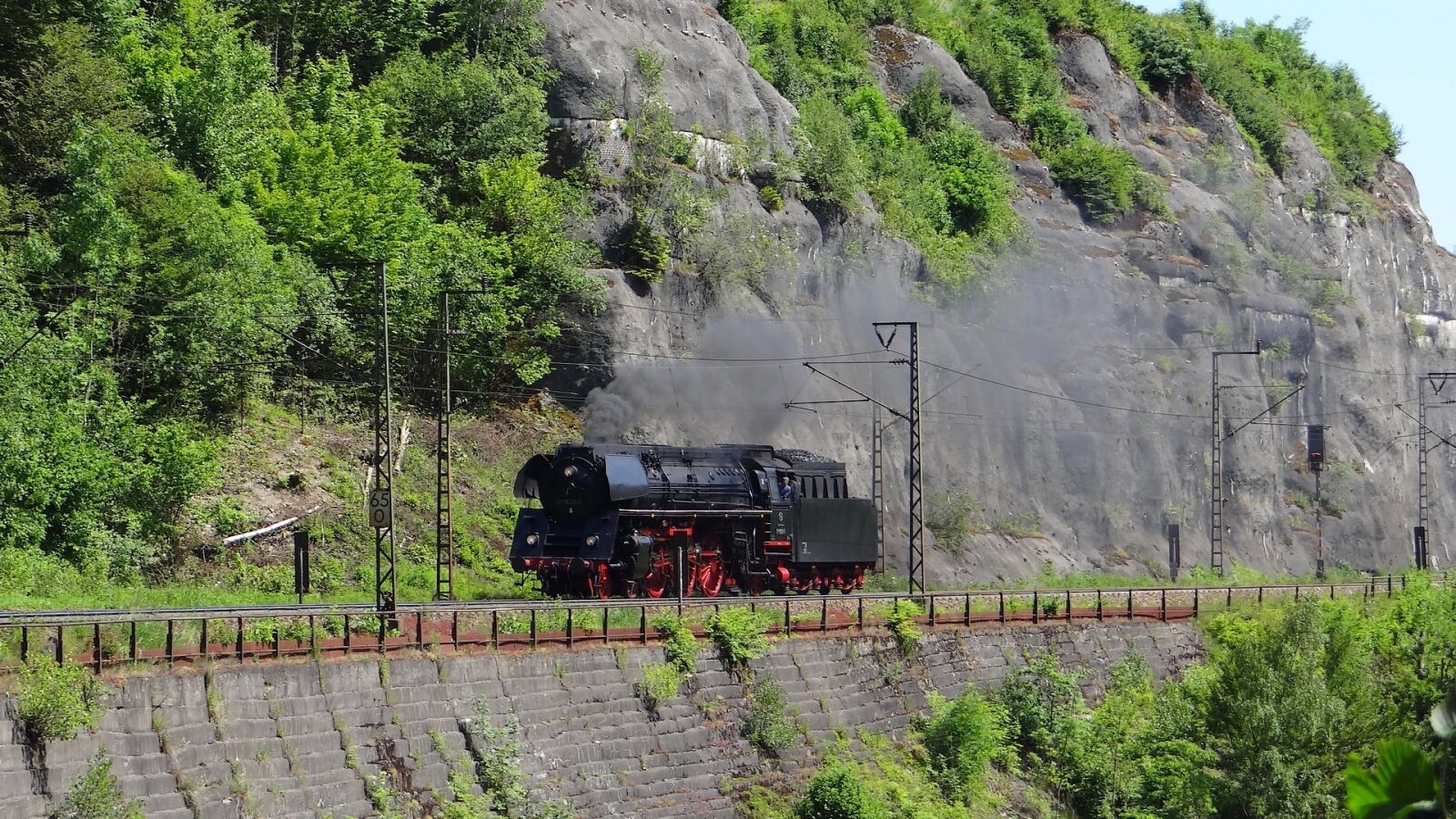 Sony Cyber-shot DSC-HX100V sample photo. Br 01, steam locomotive, geislingen-climb photography