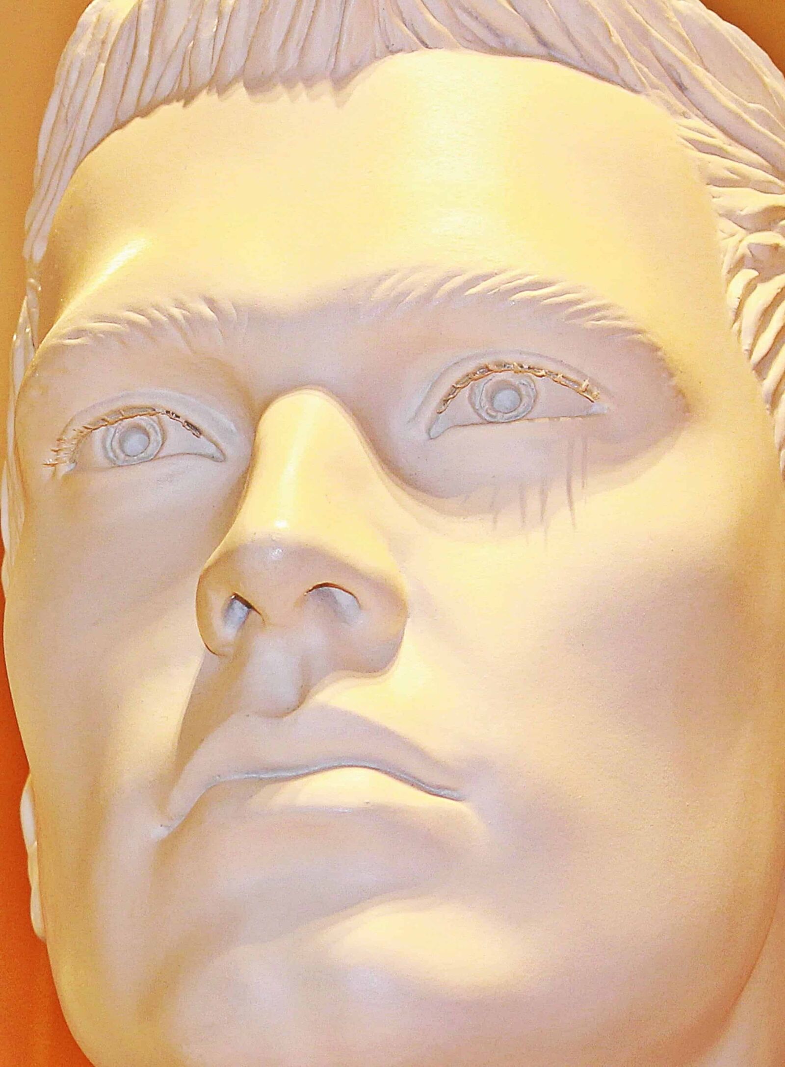Canon EOS 550D (EOS Rebel T2i / EOS Kiss X4) sample photo. Sculpture, art, face, mask photography