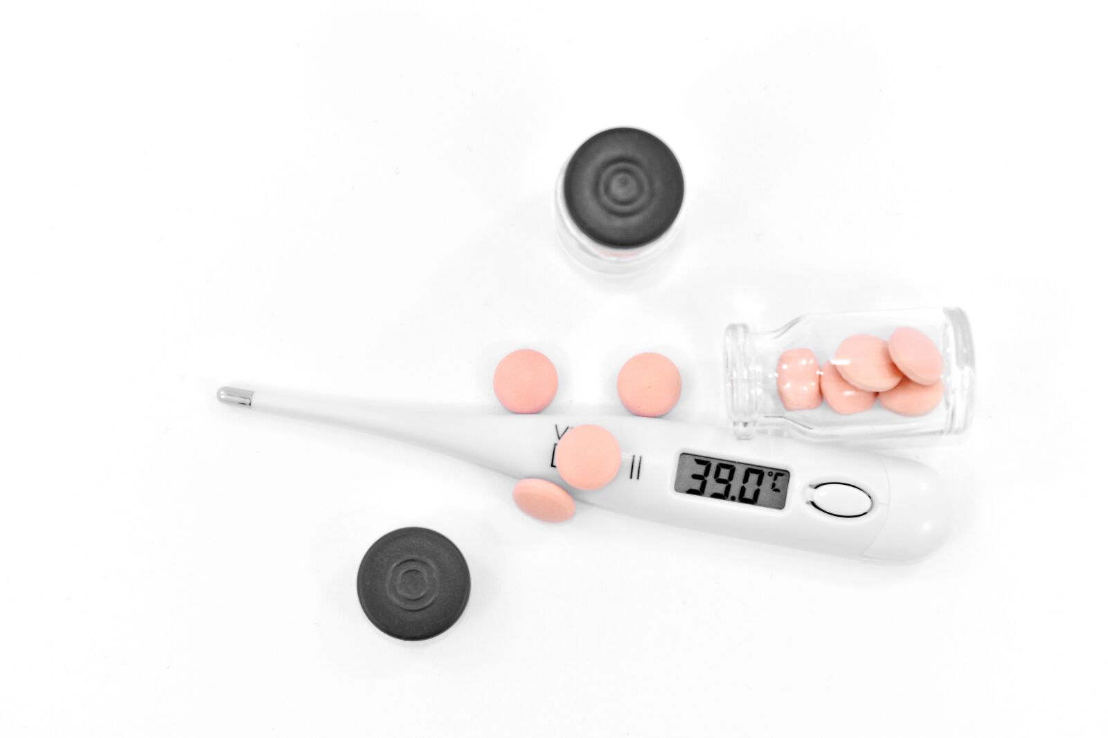Nikon D5500 sample photo. Coronavirus, covid-19, cure, device photography