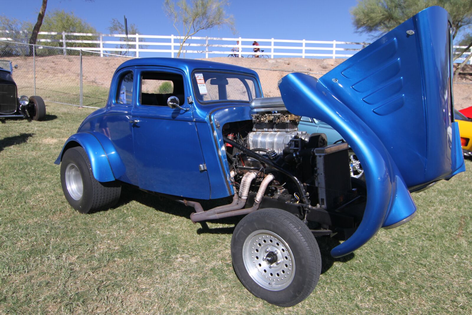 Canon EOS 7D sample photo. Fast, hot rod, speed photography