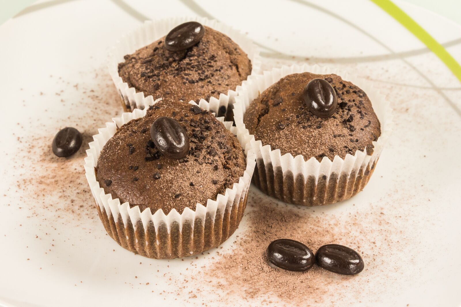 Canon EOS 700D (EOS Rebel T5i / EOS Kiss X7i) sample photo. Muffin, coffee, cappuccino photography