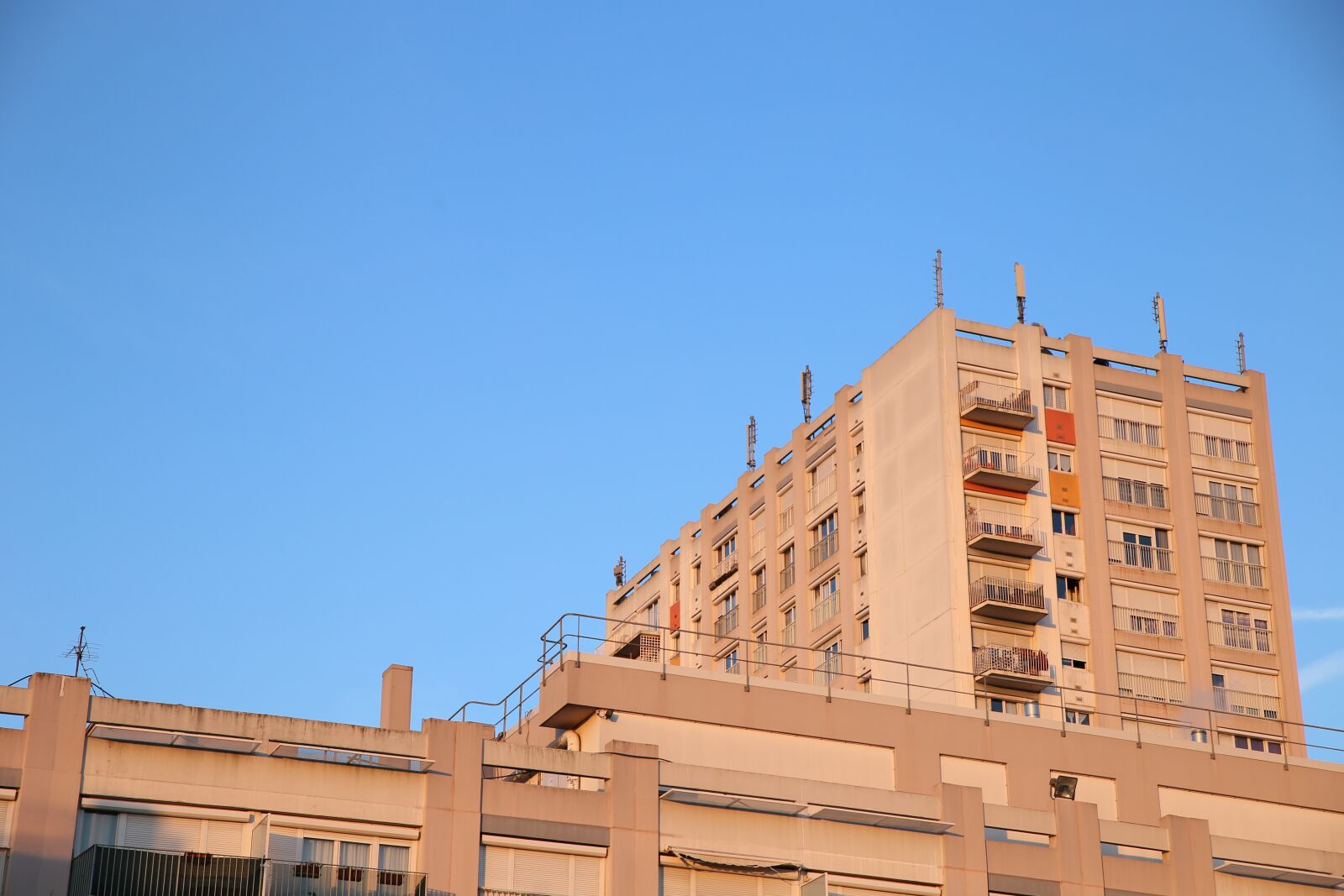 Canon EOS 6D sample photo. Building, sunset, building at photography