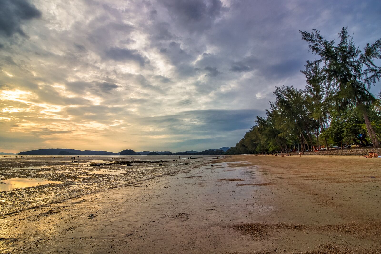 Canon EF-S 10-18mm F4.5–5.6 IS STM sample photo. Krabi, thailand, sky photography