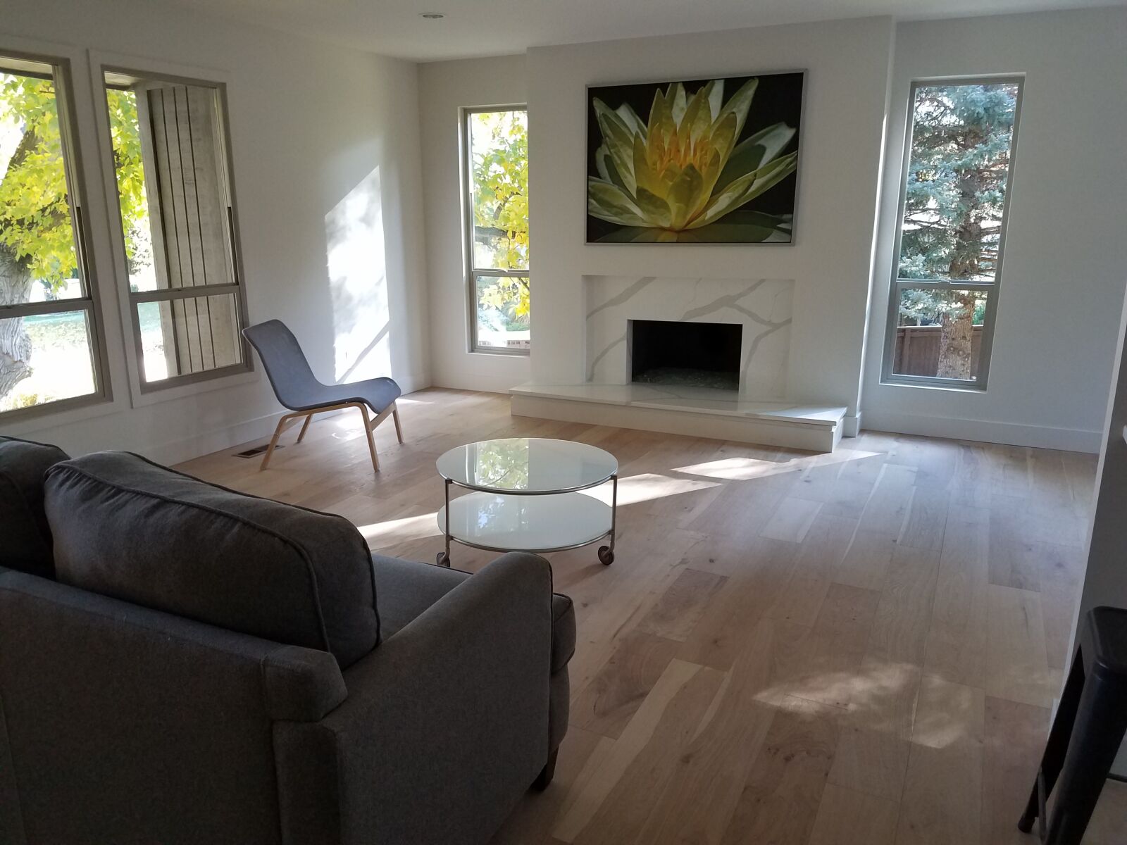 Samsung Galaxy S7 sample photo. Hardwood, floor photography