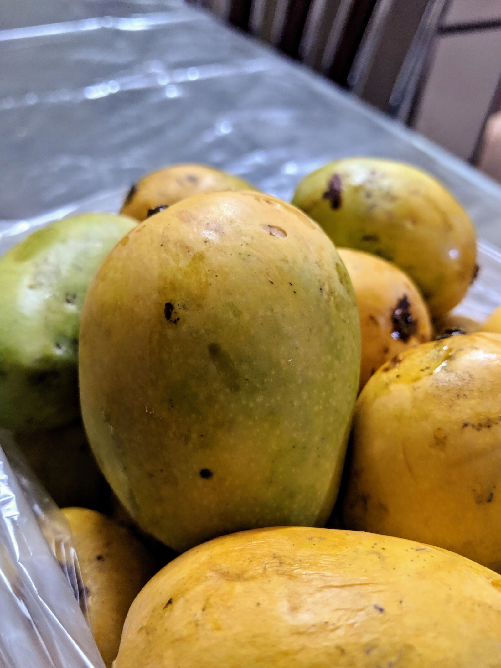 HMD Global Nokia 8 Sirocco sample photo. Mango, summer, fruit photography