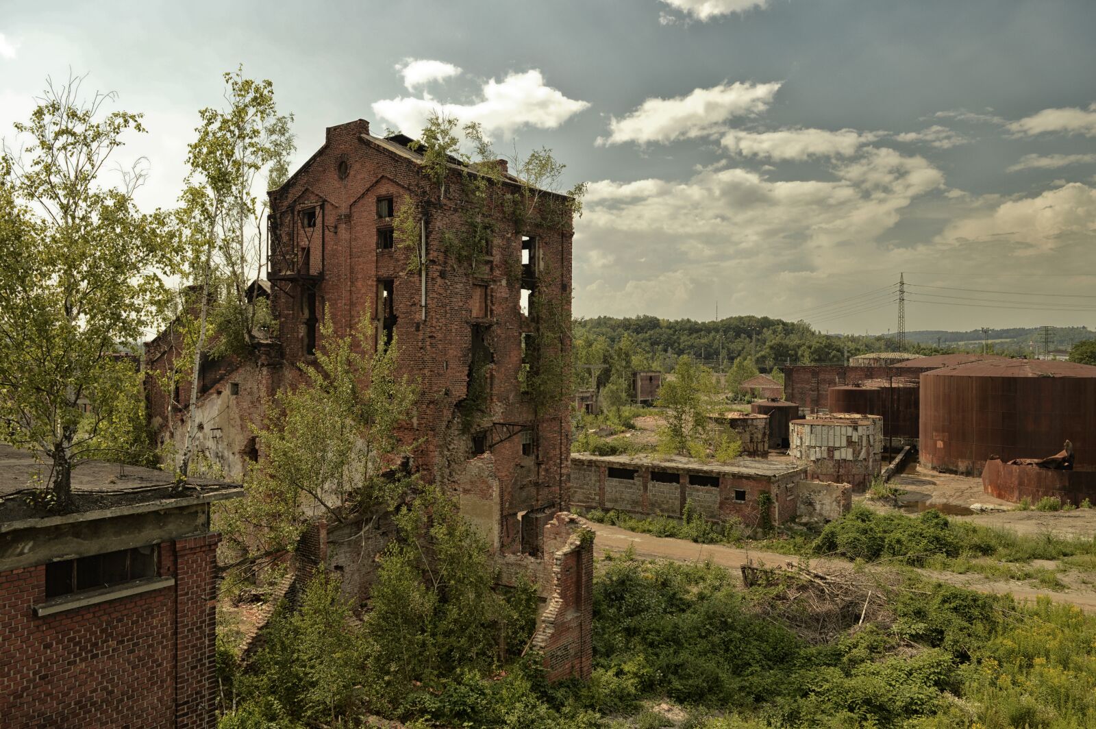 Nikon D3200 sample photo. Ruins, old, abandoned photography