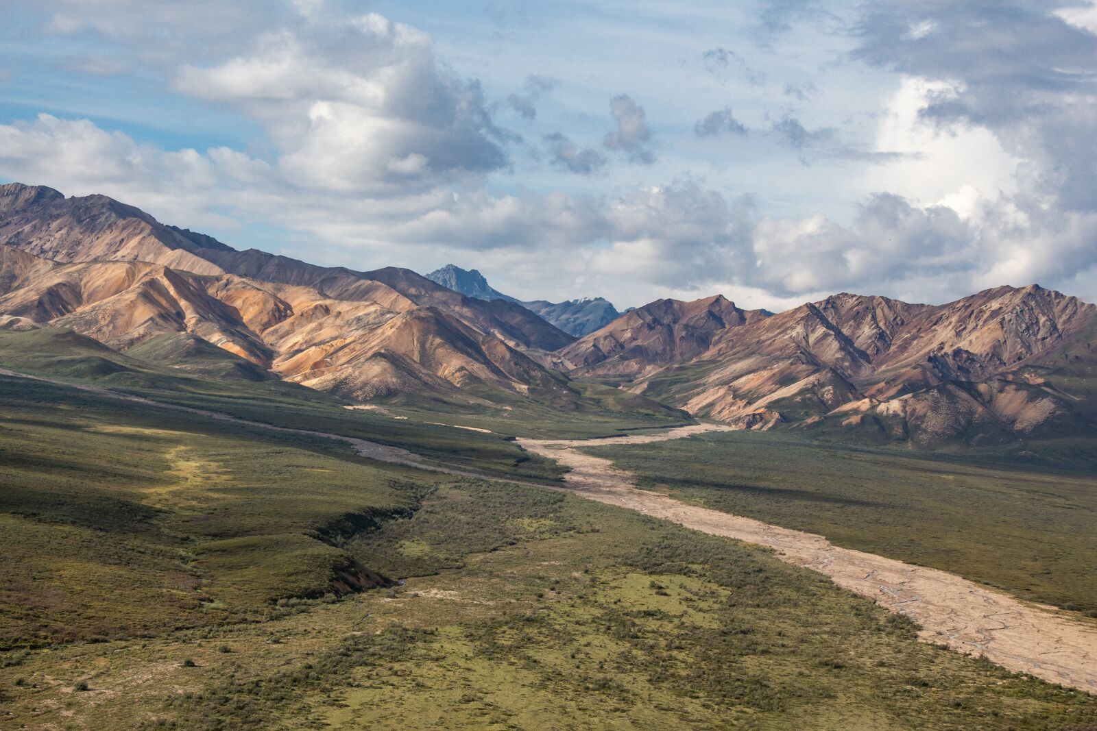 Canon EOS 650D (EOS Rebel T4i / EOS Kiss X6i) sample photo. Alaska, denali, national park photography