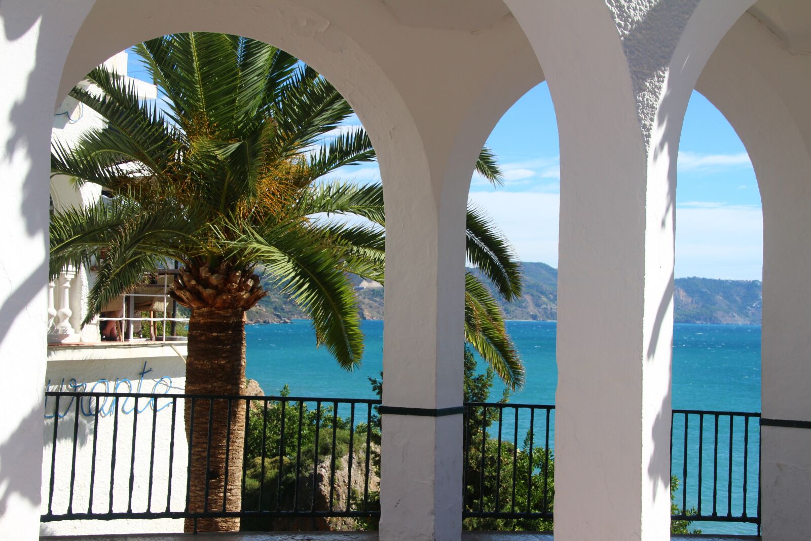 Canon EOS 700D (EOS Rebel T5i / EOS Kiss X7i) sample photo. Balcon de europa, nerja photography