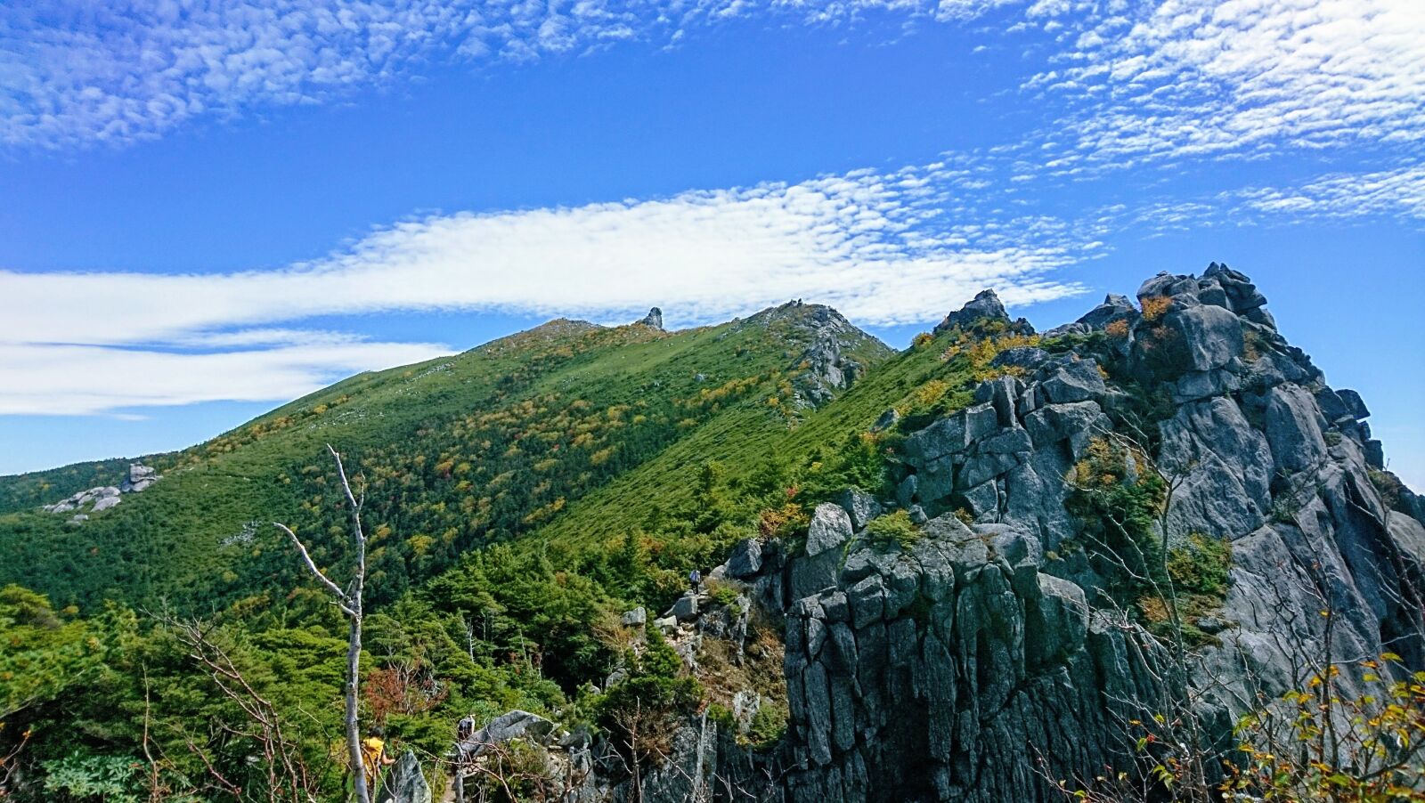 Sony Xperia X Compact sample photo. Mountain, mt, cliff photography