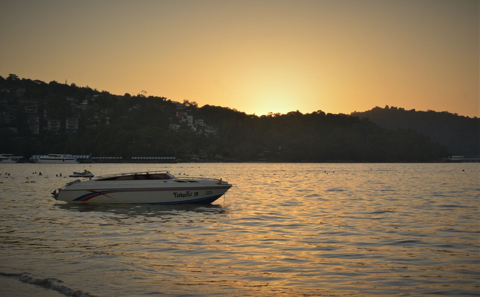 Nikon D5200 sample photo. Phuket, sea, beach photography