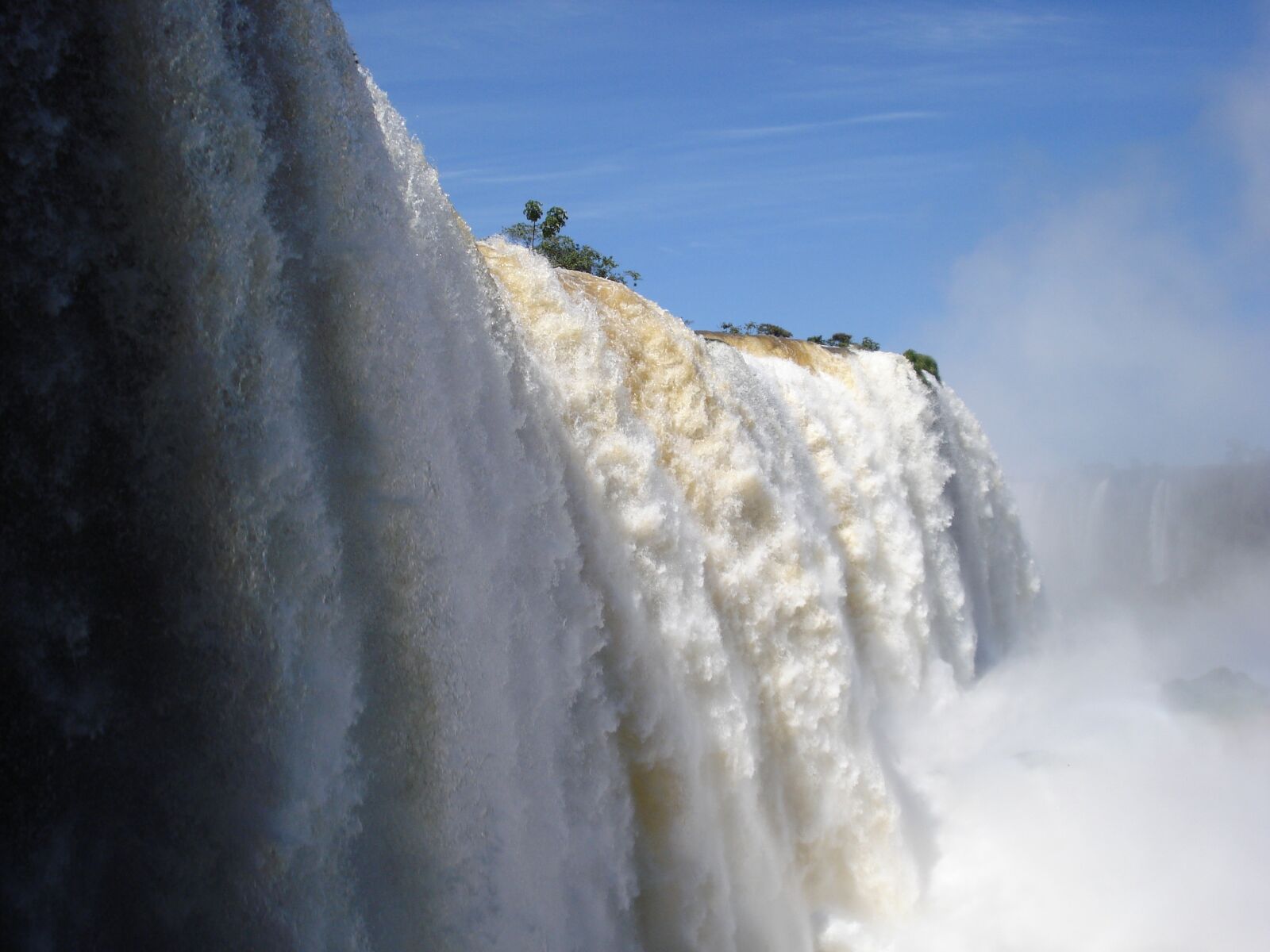 Sony DSC-W35 sample photo. Water, waterfall, cataracts photography