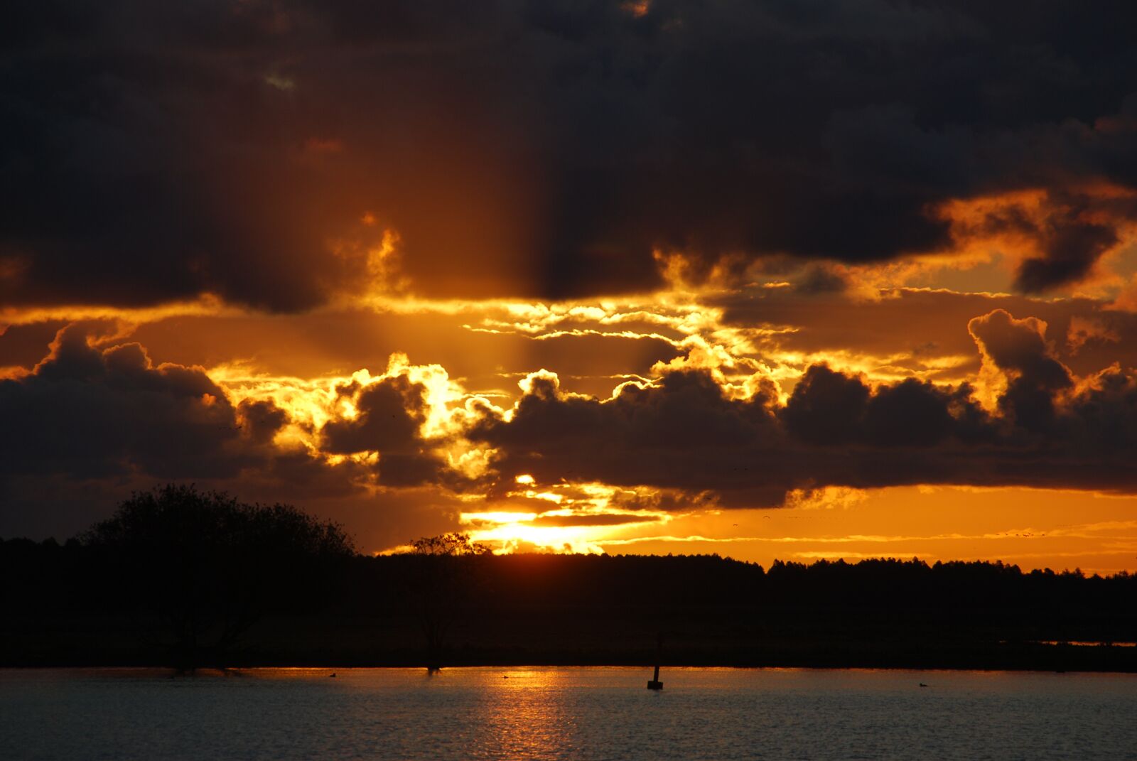 Nikon D80 sample photo. Sunset, clouds, sunrise photography