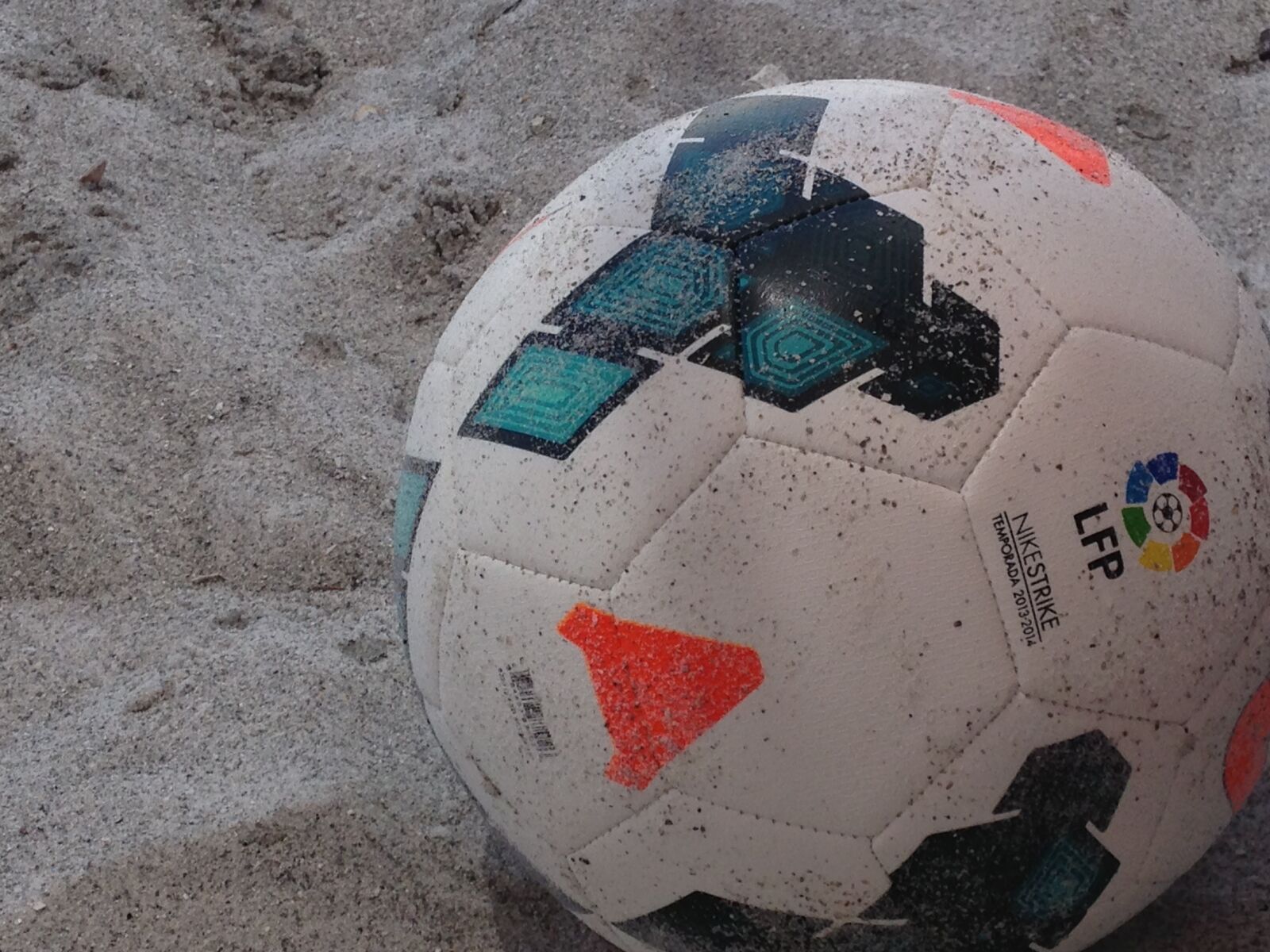 Apple iPhone 5 sample photo. Beach, sand, summer photography