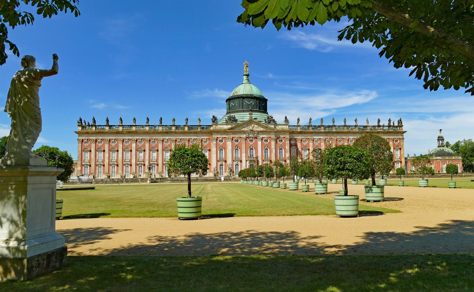 Panasonic Lumix DMC-FZ1000 sample photo. Potsdam, castle, new palais photography