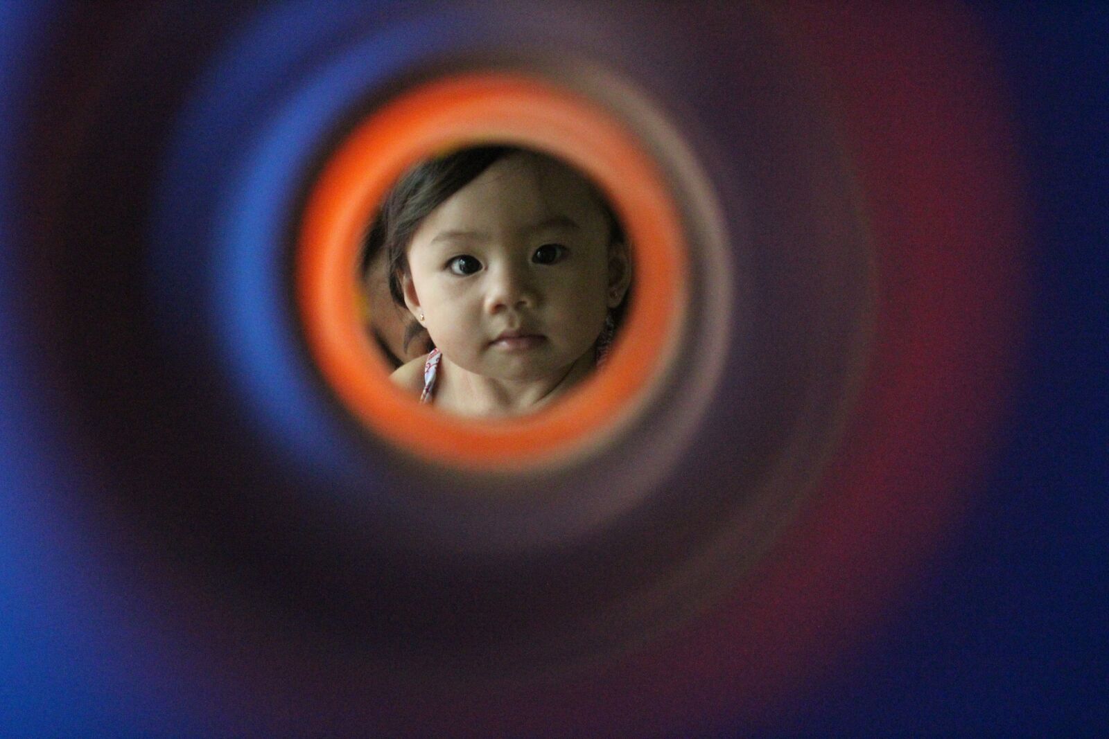 Canon EOS 1200D (EOS Rebel T5 / EOS Kiss X70 / EOS Hi) sample photo. Spiral, baby, color photography