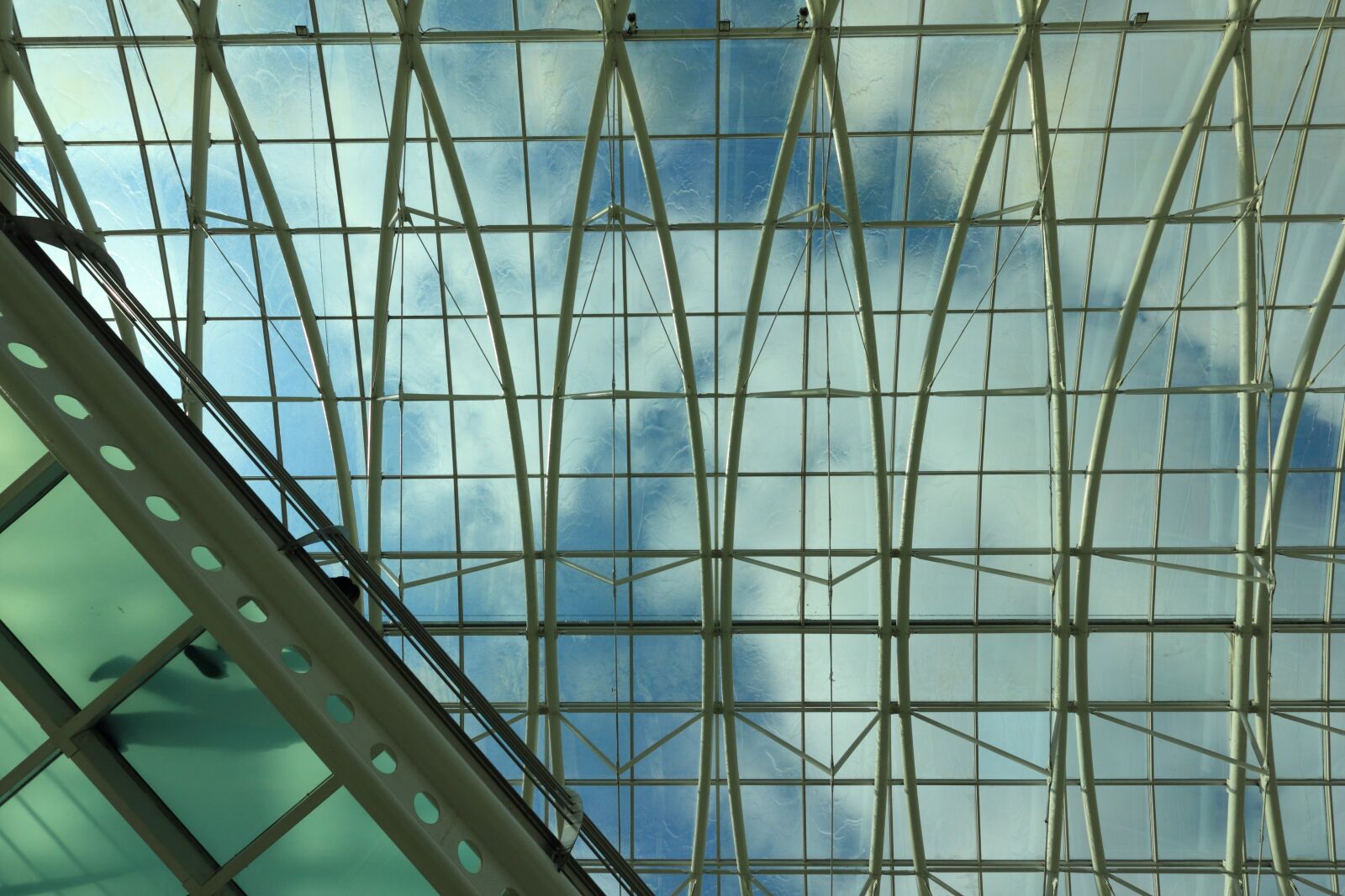 Canon EOS 550D (EOS Rebel T2i / EOS Kiss X4) sample photo. Portugal, lisbon, expo photography