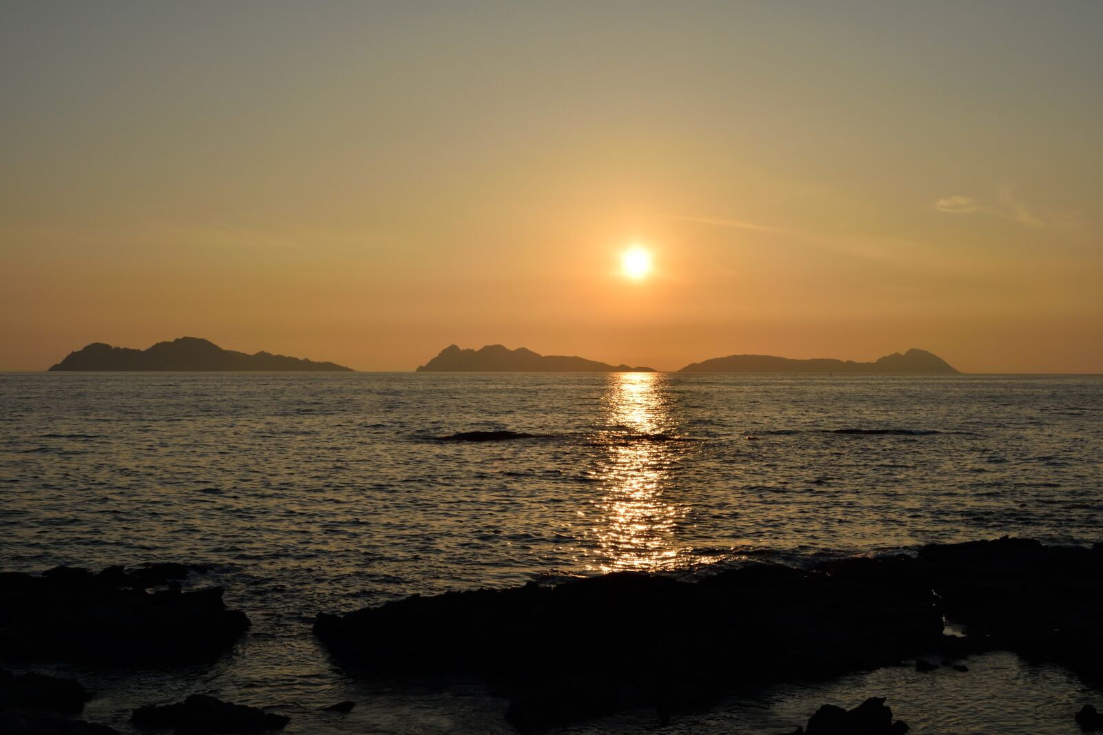 Nikon D3300 sample photo. Cies island, sunset, out photography