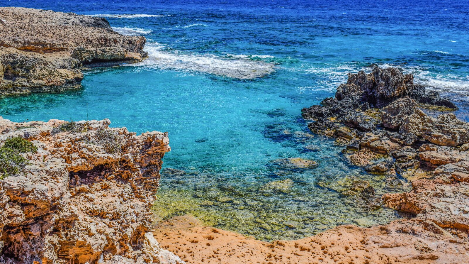 Nikon D3300 sample photo. Rocky coast, lagoon, calm photography