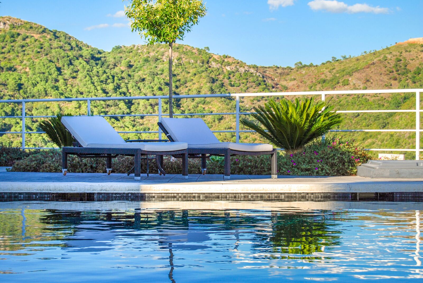 Nikon D40X sample photo. Relax, peaceful, pool photography
