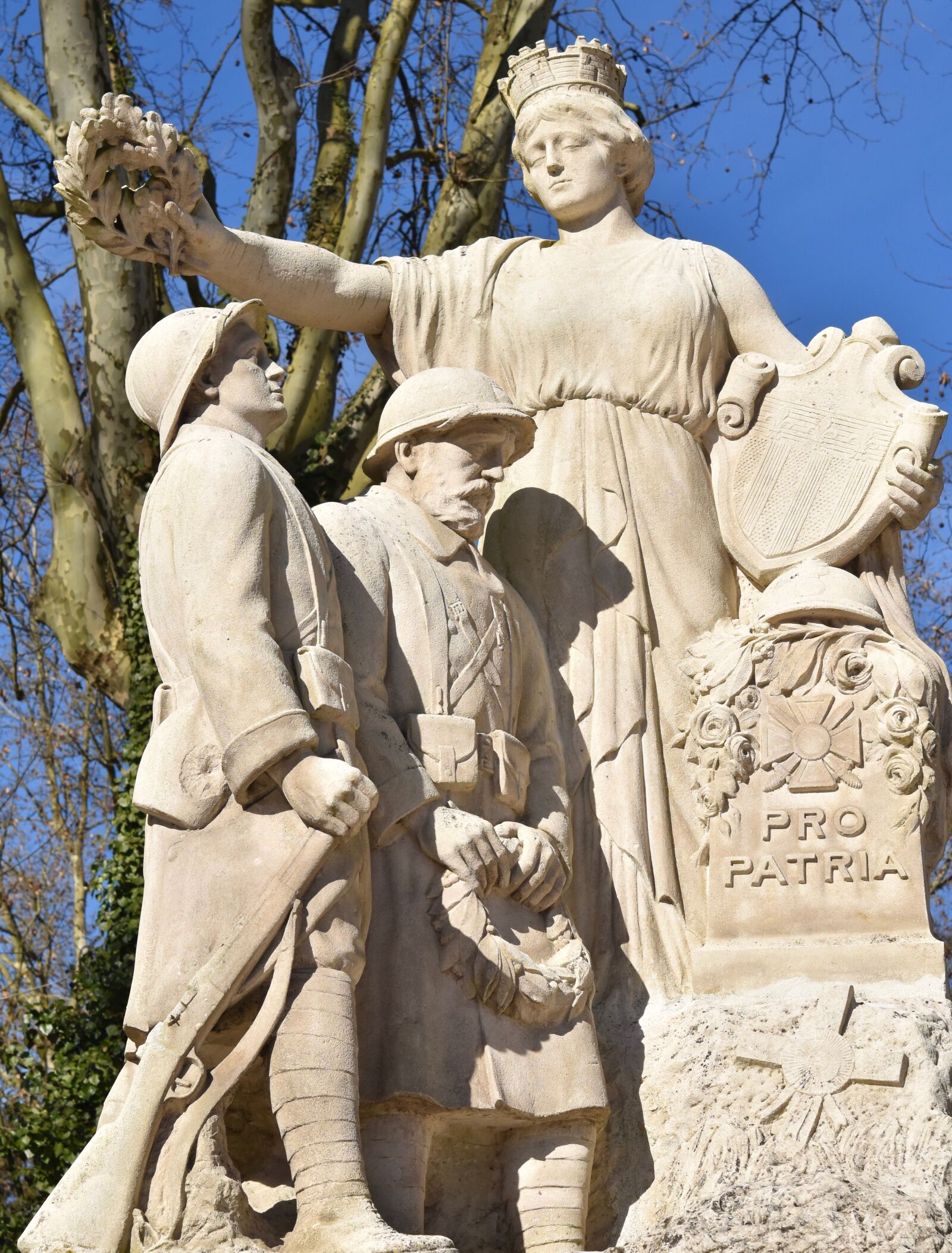 Nikon D5600 sample photo. Monument, statue stone, monument photography
