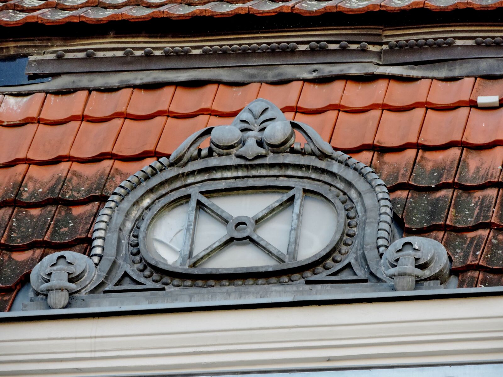 Nikon Coolpix P520 sample photo. Baroque, cast iron, fine photography