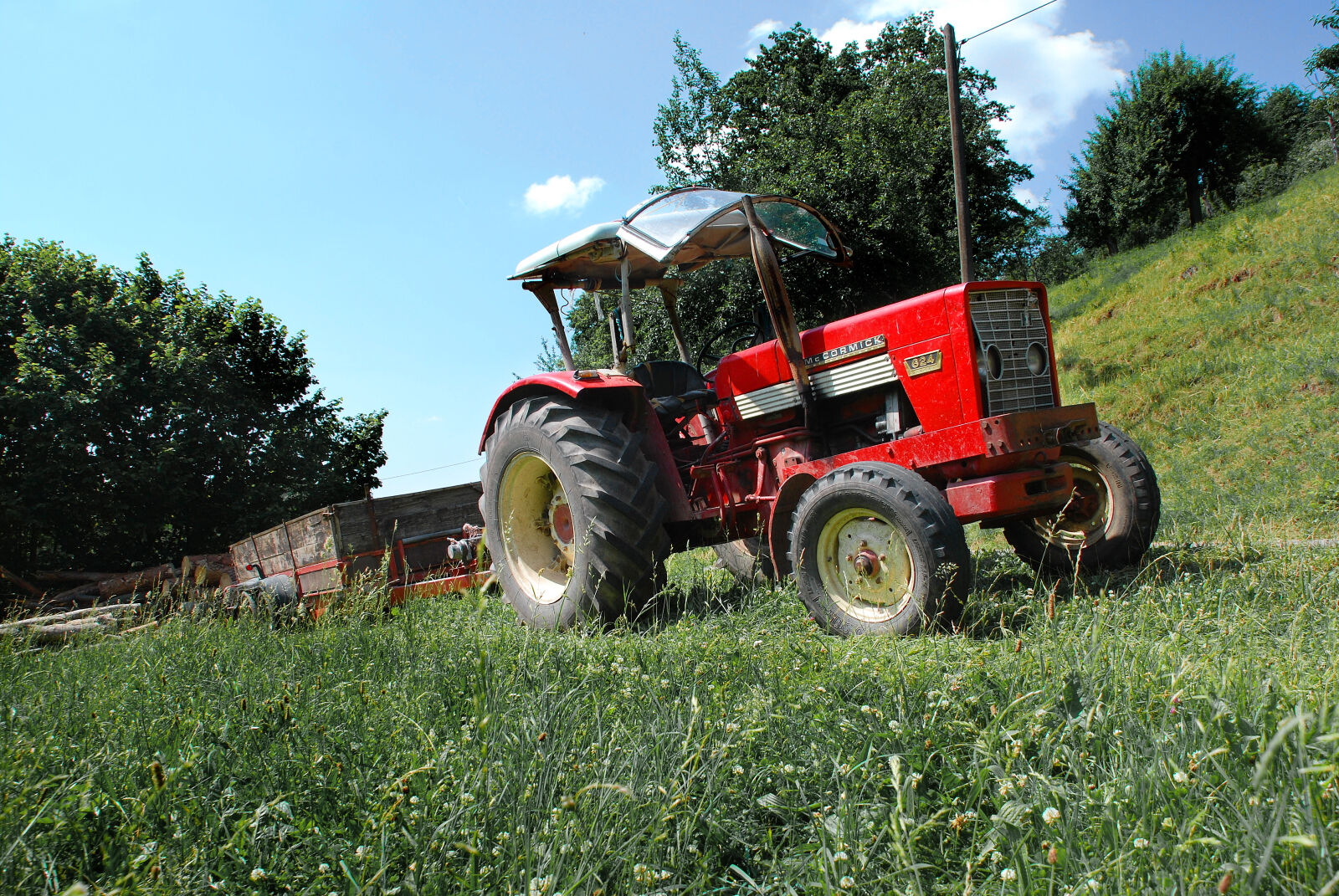 Nikon D40X sample photo. Red, theme, machines, tractor photography