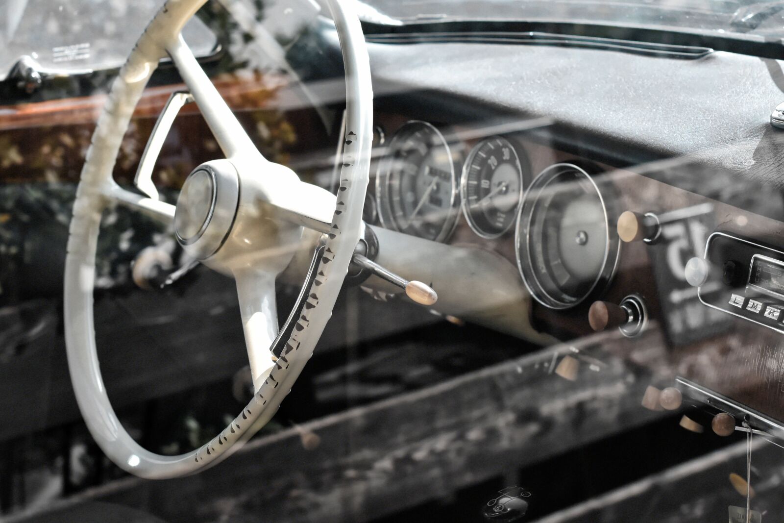 Nikon D7200 sample photo. Bmw, baroque angel, interior photography