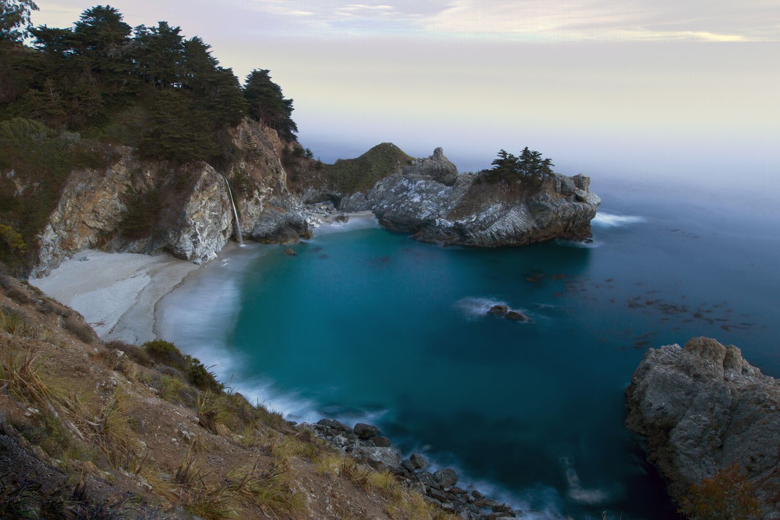 Canon EOS 7D + Canon EF 16-35mm F2.8L II USM sample photo. Big sur, pfeiffer, waterfall photography