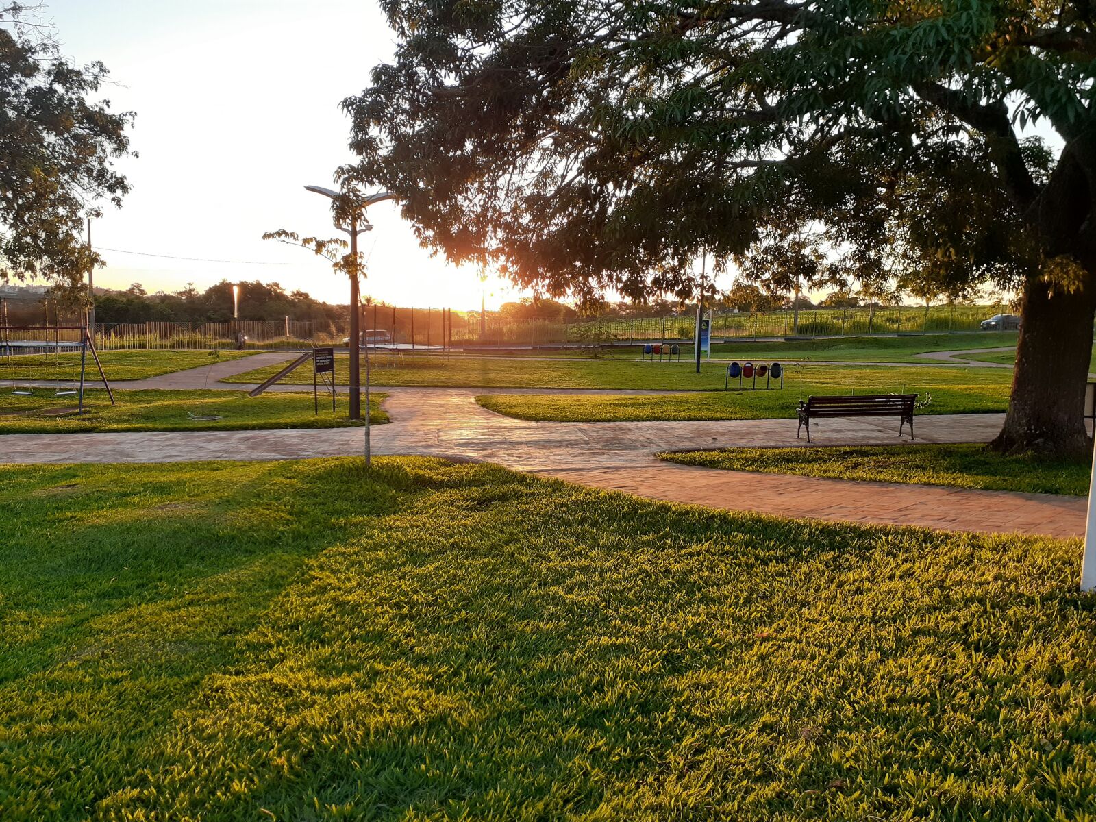 Samsung SM-A205G sample photo. Sunset, park, beautiful photography