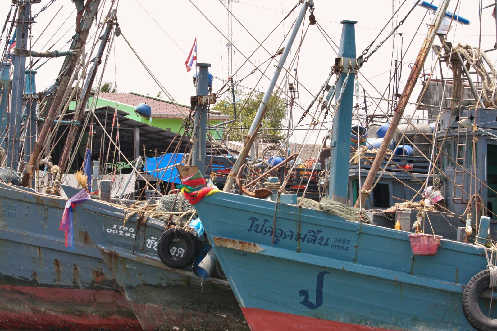 Canon EOS 40D sample photo. Thailand, ranong, fishing boat photography